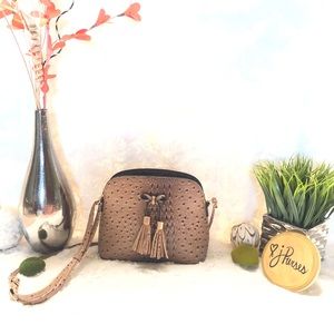 NWOT Alligator Textured Brown Bag with Bow/Tassles